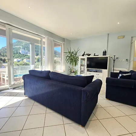 Waterfront Oasis-3 By Interhome شقة *