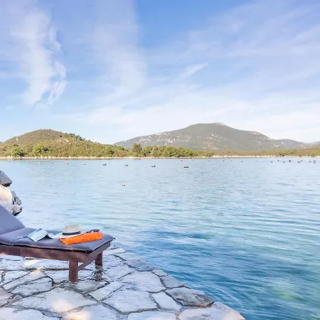 公寓 Waterfront Oasis-3 By Interhome
